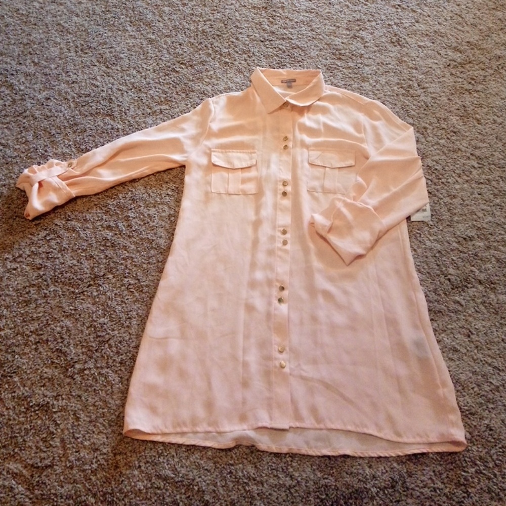❤️SOLD❤️NWT Charlotte Russe button down blouse